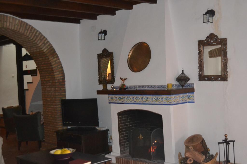 Casa Rural San Miguel Zufre ภายนอก รูปภาพ